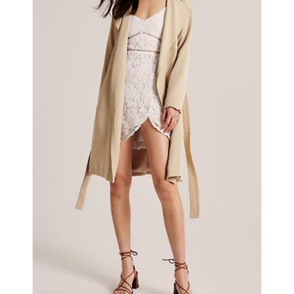 NWT Abercrombie & Fitch Lace Mini Dress Sz XL - Picture 2 of 15